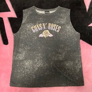 Guns N Roses tank